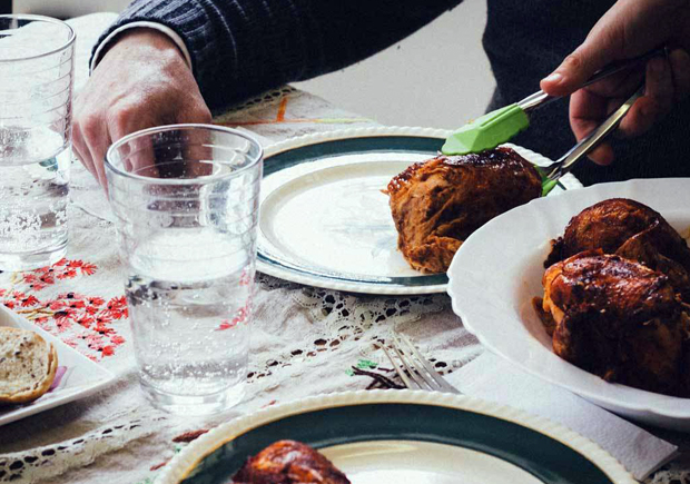 هر قسمت مرغ چقدر کالری دارد؟