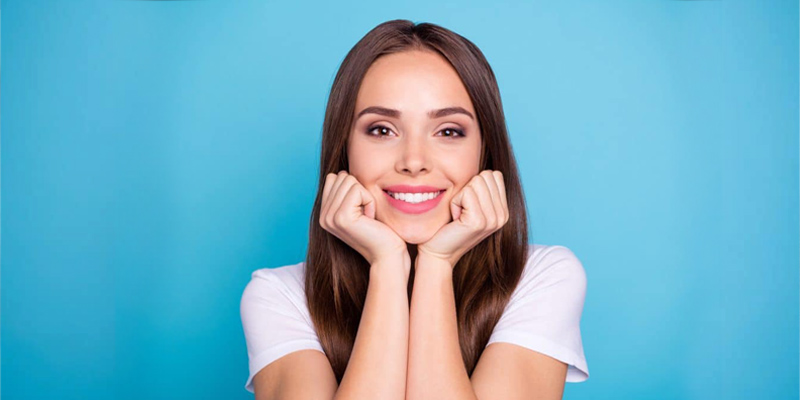 ۷ روش آسان برای سفید کردن طبیعی دندانها در خانه