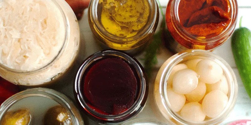 پروبیوتیک چیست؟ آشنایی با منابع و خواص مواد غذایی پروبیوتیکی برای بدن