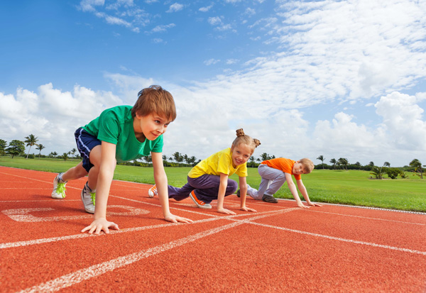 تشویق کودکان به ورزش کردن