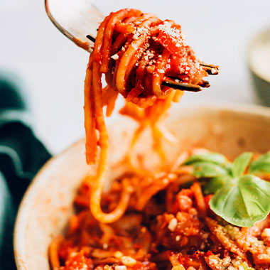 طرز تهیه اسپاگتی سبزیجات خوشمزه (بدون گوشت)
