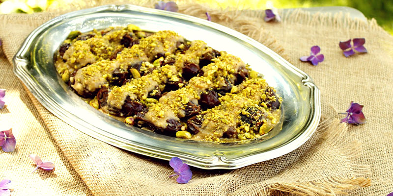 طرز تهیه رنگینک رولتی؛ یک دسر خوشمزه با خرما برای ماه رمضان