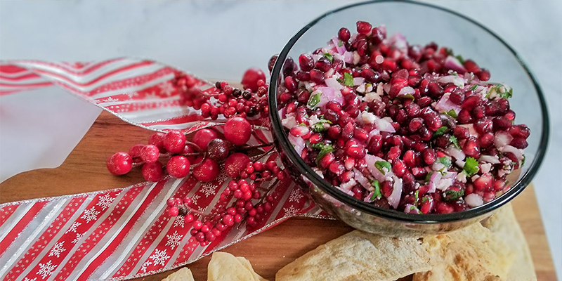 طرز تهیه سالاد سالسای انار