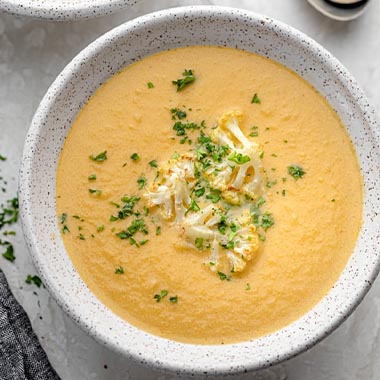 طرز تهیه سوپ گل کلم با شیر